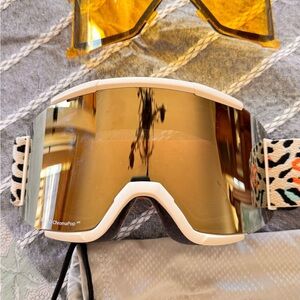 Smith snow goggles